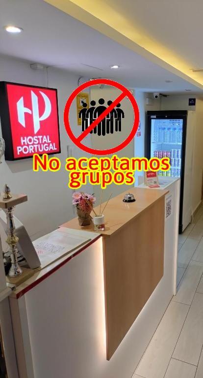 Pension Portugal Alicante Eksteriør bilde